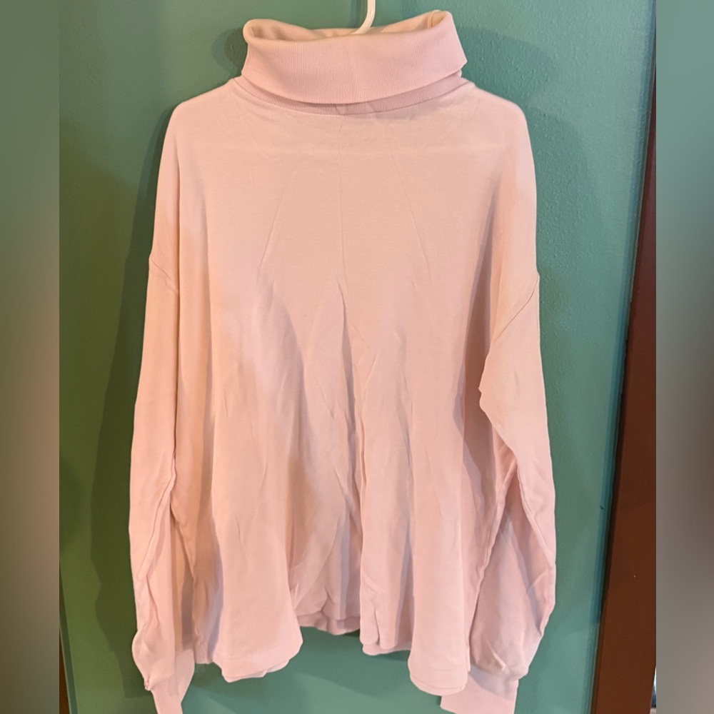 SKYR sportswear Baby Pink Turtleneck size M